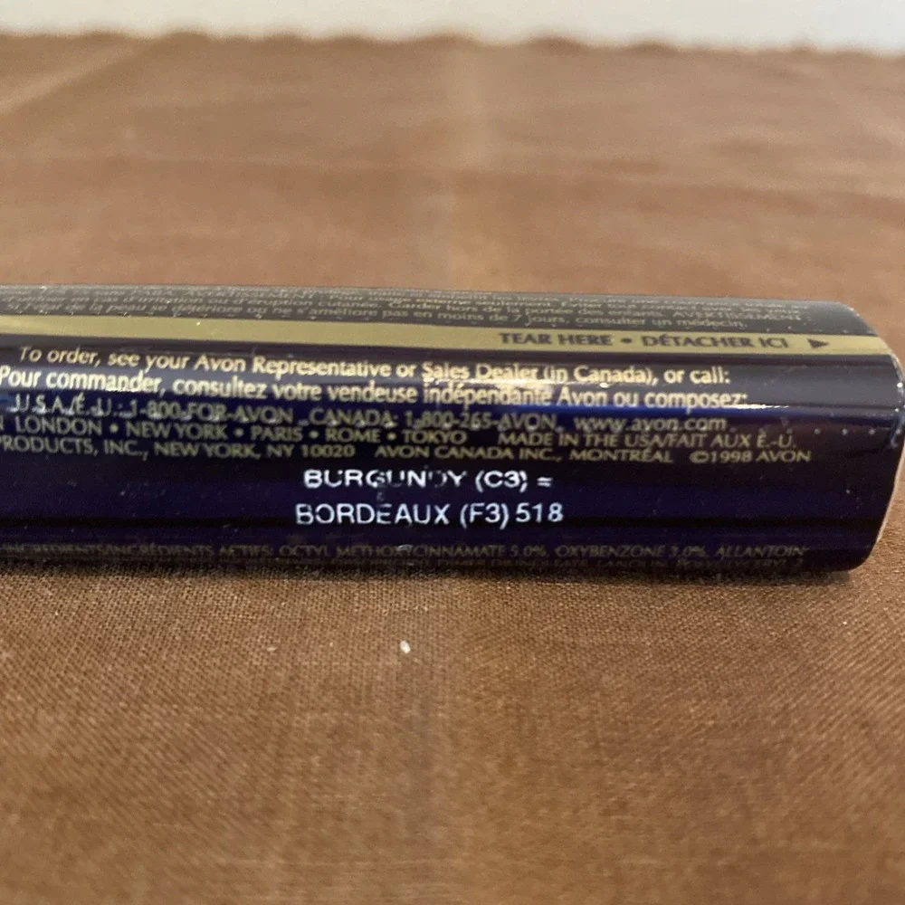 New Avon 1998 Beyond Color Triple Benefit Lipstick .13oz NOS Burgundy 518 SEALED